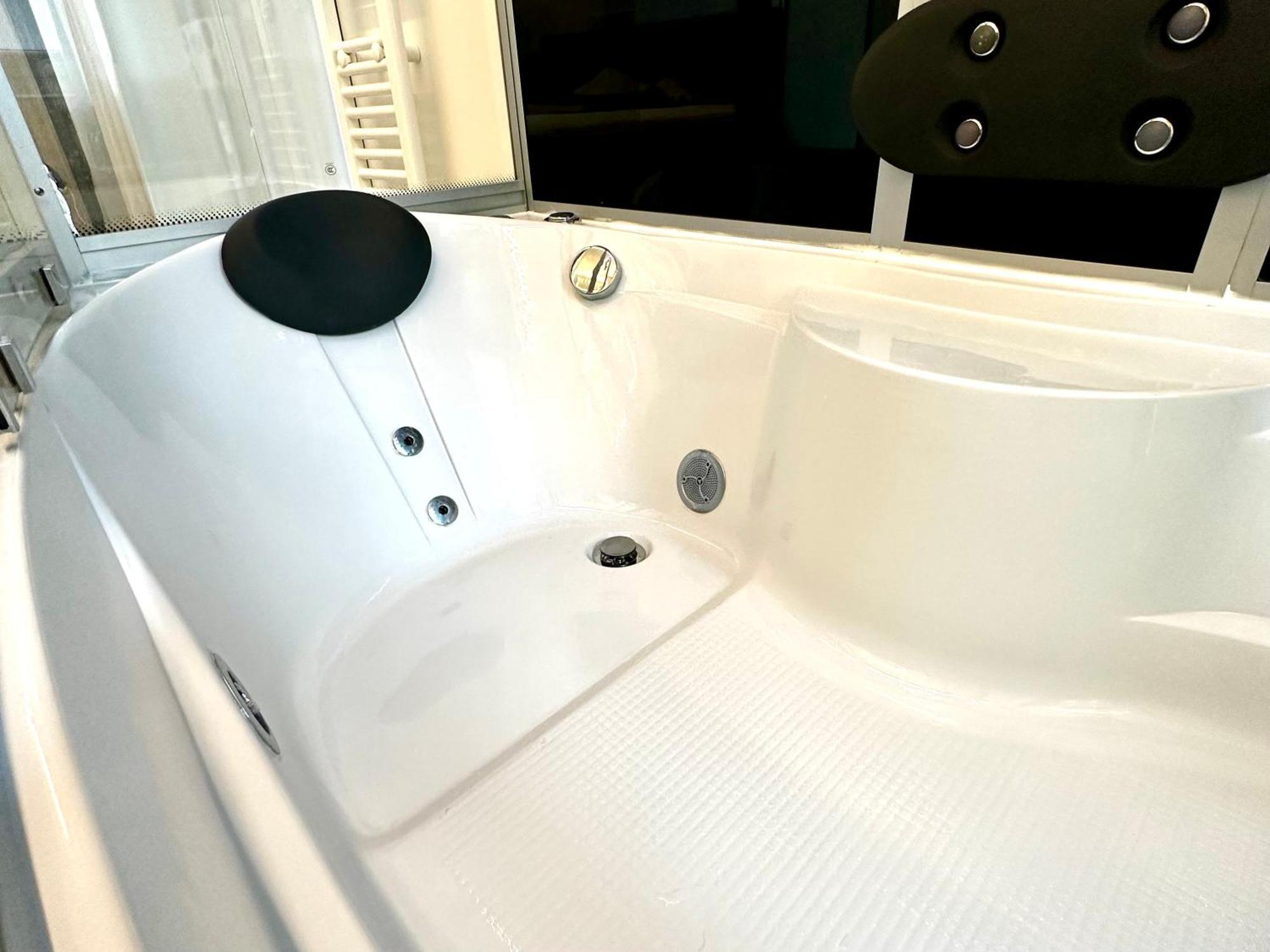 Beefree Whirlpoolsuite34-Free Parking & Fast Internet Passau Dış mekan fotoğraf